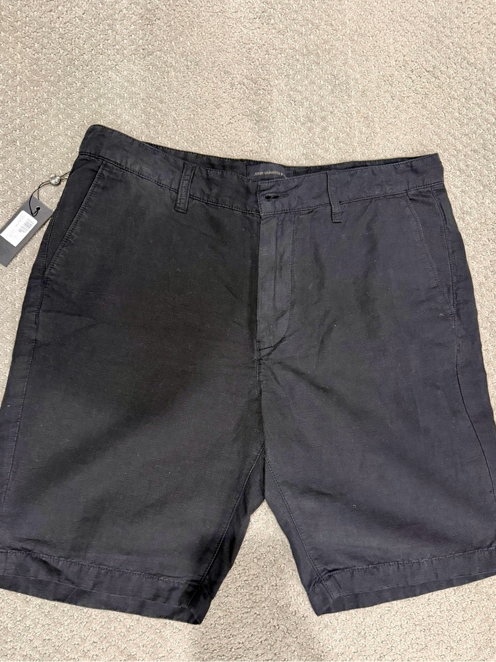 John Varvatos Men's Black Casual Chino Shorts - 33w